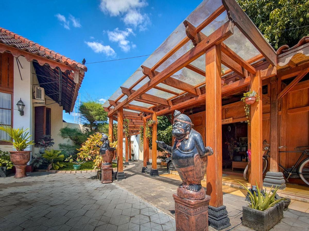 Dem Ayem Heritage Guest House Yogyakarta Dış mekan fotoğraf