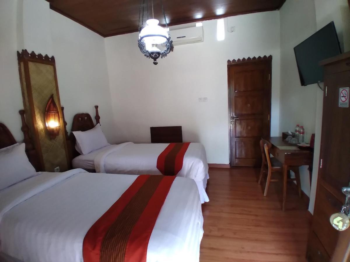 Dem Ayem Heritage Guest House Yogyakarta Dış mekan fotoğraf